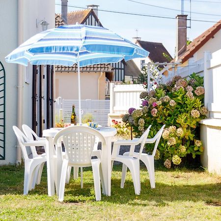 La Maison Cabourgeaise Proche Mer Extérieur photo
